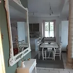 La Vista Magnificent View Apartment