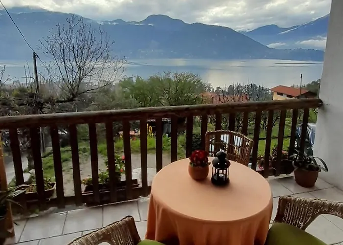 Апартаменты La Vista Magnificent View Льерна